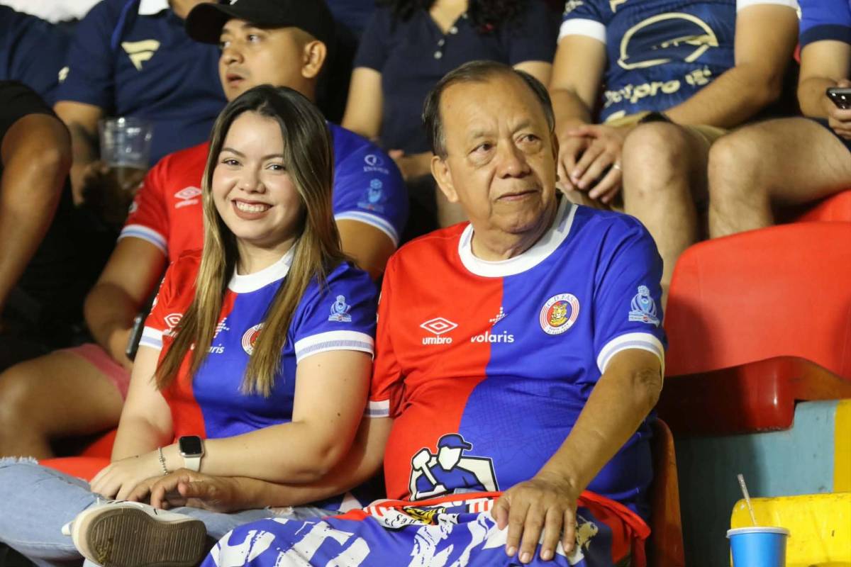 Motagua celebra, exOlimpia presente y las lindas chicas que enamoraron en el Nacional
