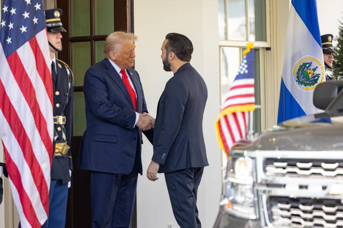 Las imágenes del encuentro entre Trump y Bukele en la Casa Blanca