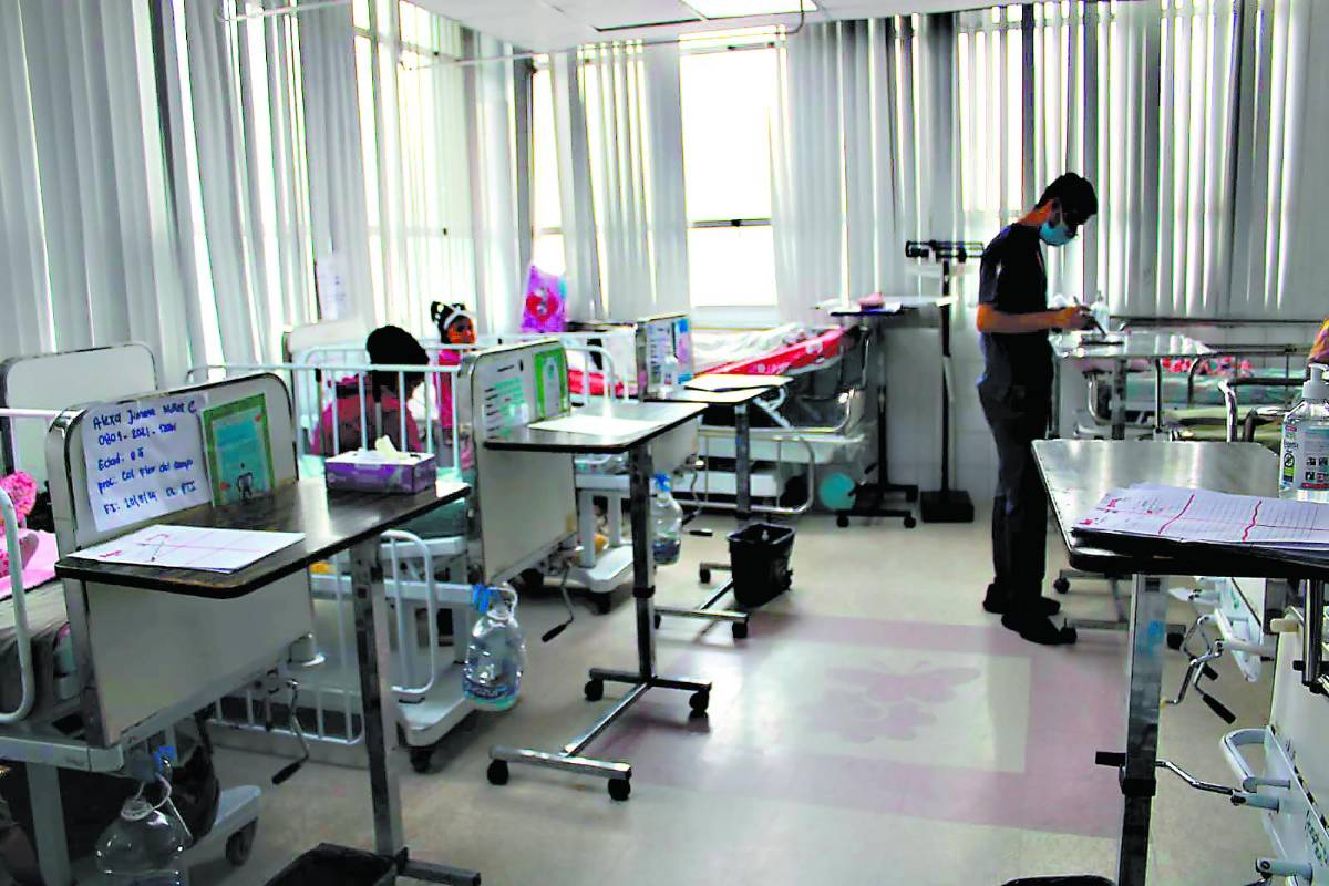 Honduras declara alerta máxima por brote de dengue con 12 muertos