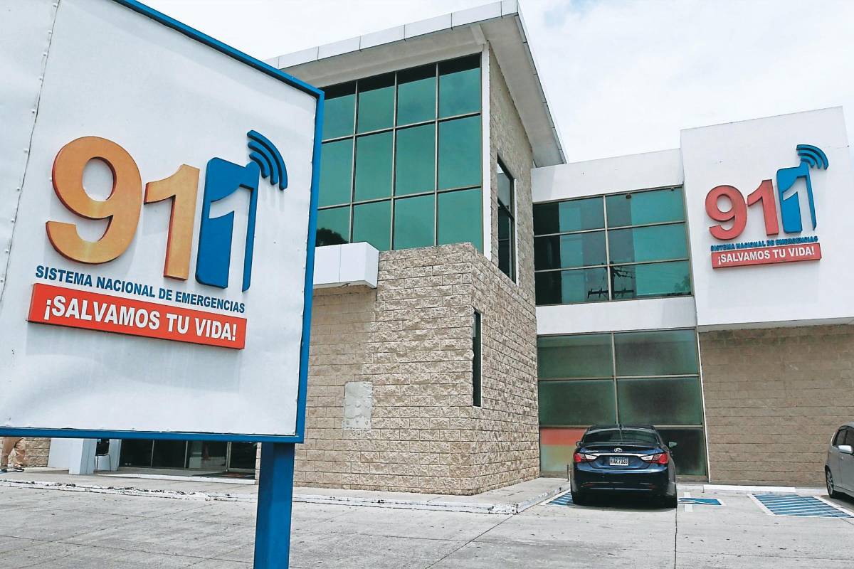 Piden que declaren nulo contrato con 911