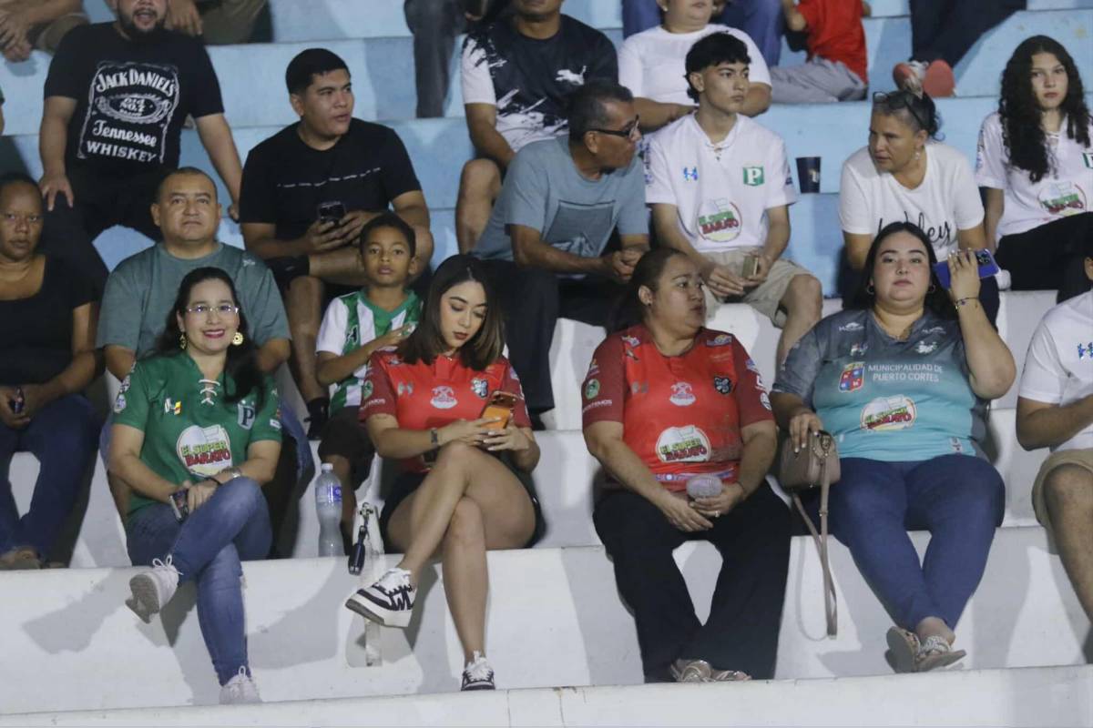 Erick Puerto llora tras su póker, locura en Choloma y fan más sexy del Platense