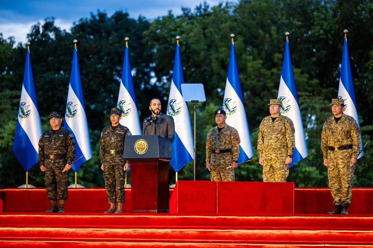 Bukele promete que El Salvador no gastará más de lo que produce a partir de 2025