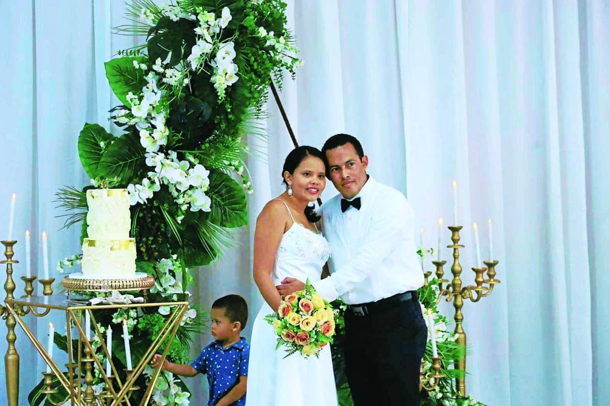 1,354 parejas de cuatro países dieron el sí en las Bodas de Caná