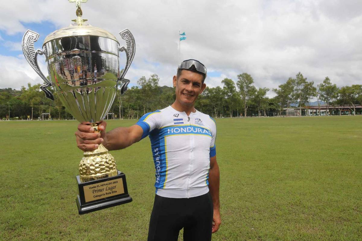 Fredd Matute fue el ganador de la vuelta ciclística de El Heraldo 2023.