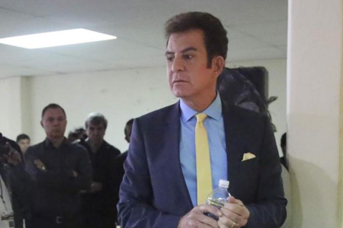 Nasralla seguirá esperando para renunciar como designado