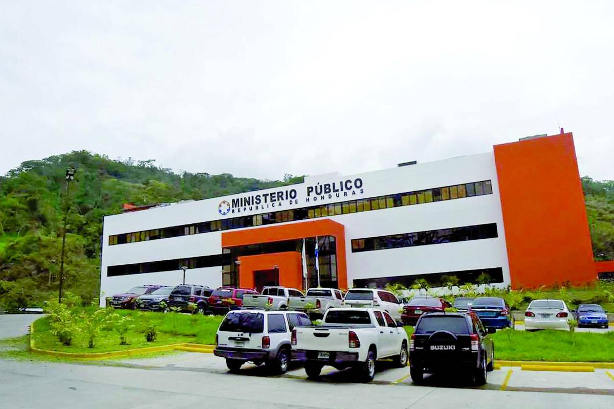 Investigan diez casos de estafas por construcción de viviendas