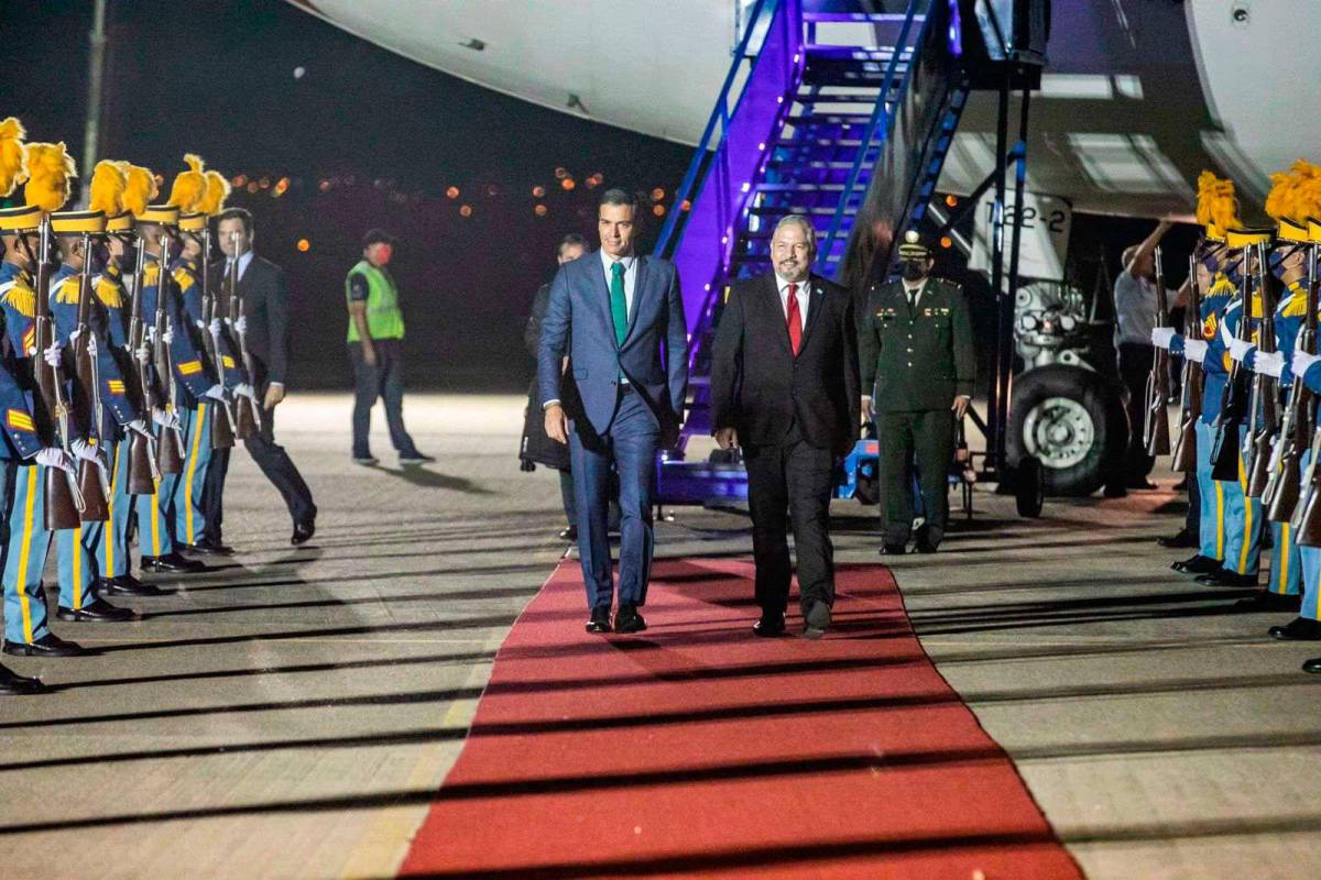 Xiomara Castro se reúne hoy con Pedro Sánchez, presidente de España