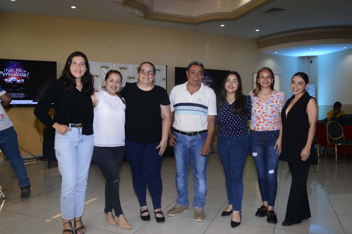 UTH celebra el Día del Periodista con efusiva reunión