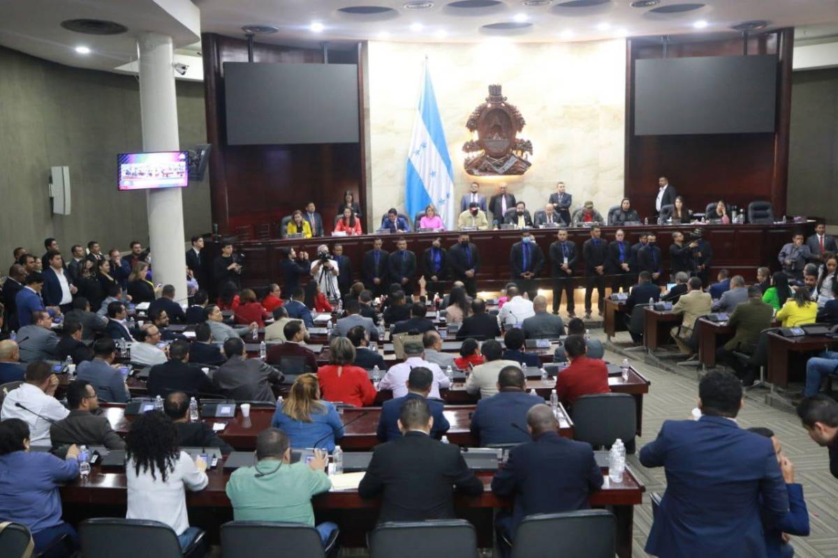 Sentarse a dialogar y lograr acuerdos piden sectores a la clase política