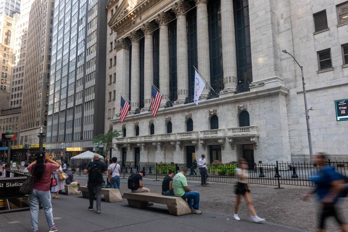 Lunes negro: El temor a una recesión en EEUU hace tambalear a las bolsas en todo el mundo