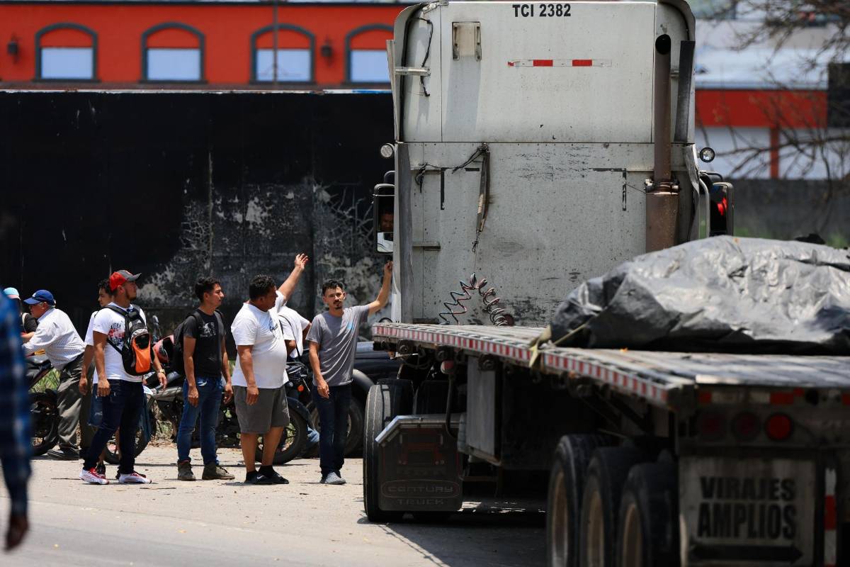 Iván Velásquez no llegó a retirar dinero y Policía lo tilda de mentiroso