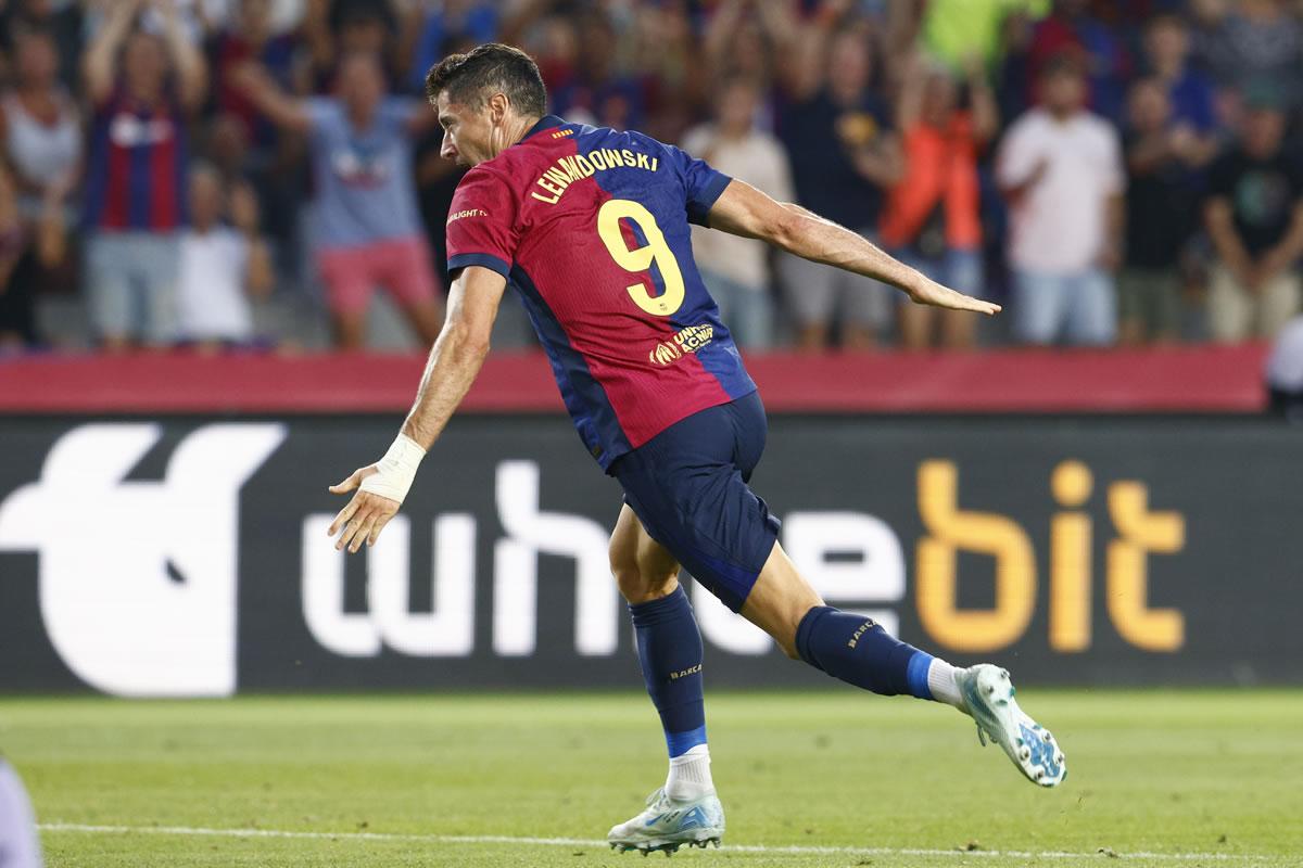 Robert Lewandowski sumó su tercer gol de la temporada en la Liga Española.