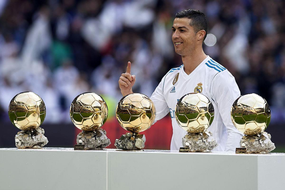 Cristiano Ronaldo es el segundo futbolista que más veces ha ganado el Balón de Oro con un total de cinco.