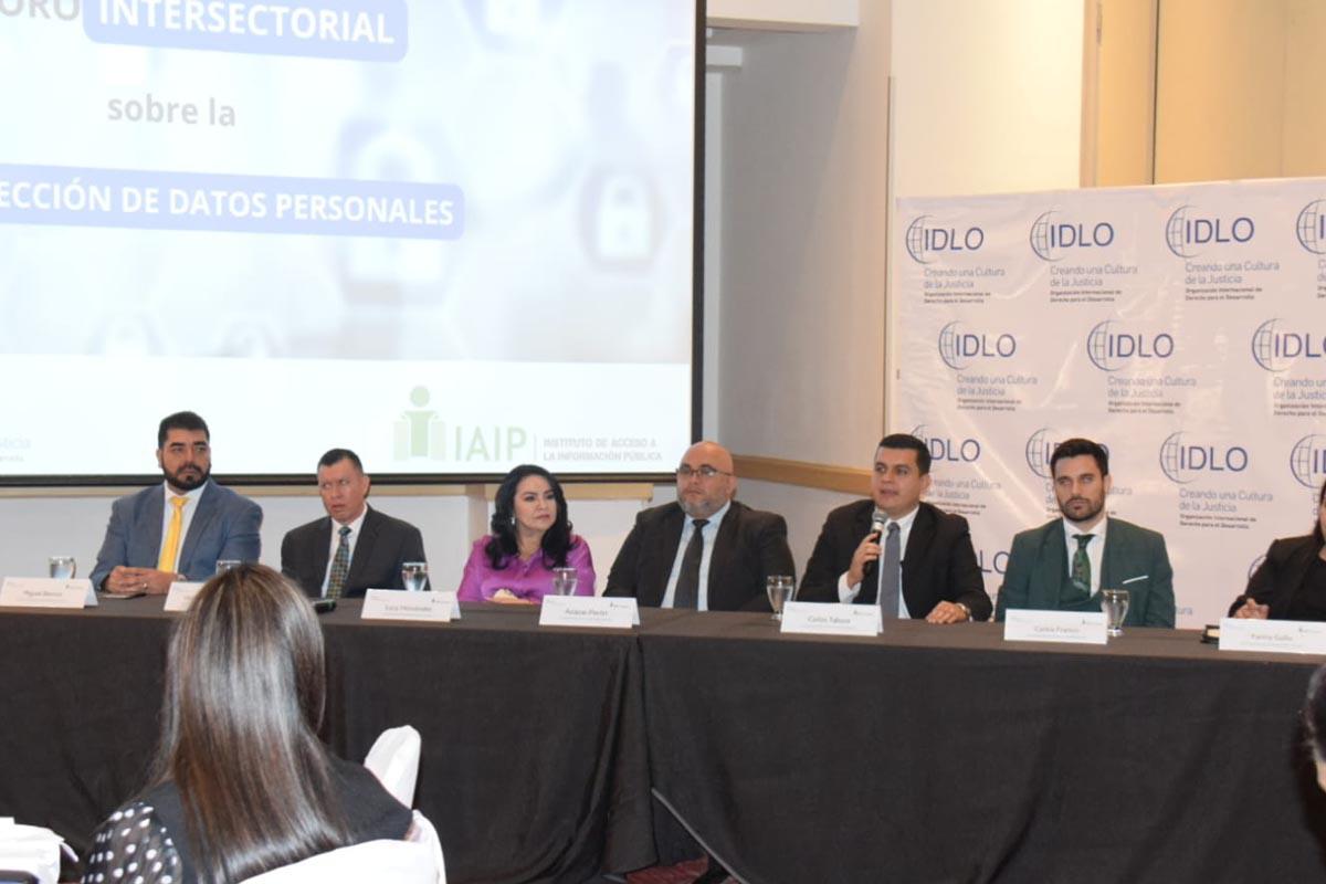 IAIP e IDLO buscan fortalecer la protección de datos personales