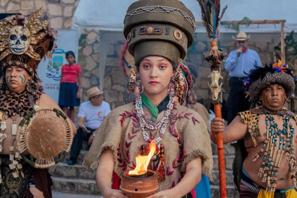 En la plaza central se realizan conciertos y presentaciones artísticas durante este asueto.