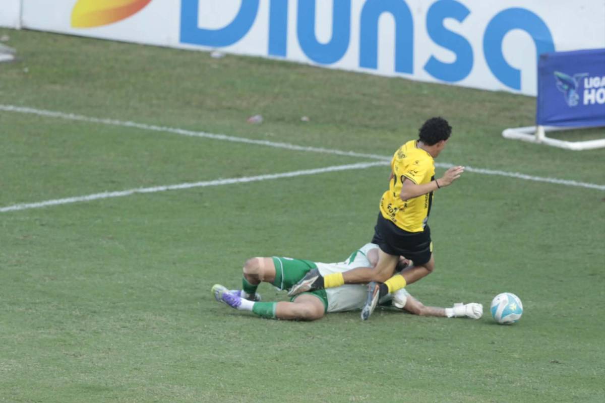 Enfado de Marathón por errores vs Real España, polémicas y Lavallén enloquece