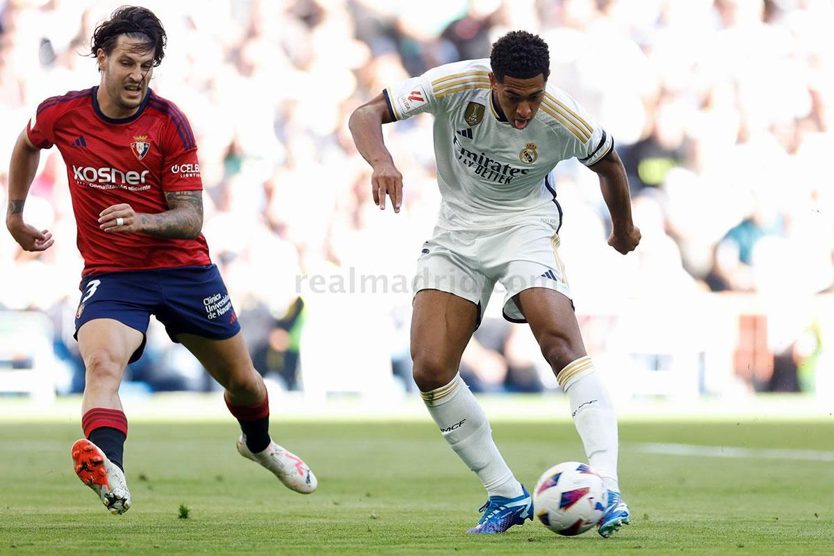 El zurdazo de Jude Bellingham para su primer gol del partido contra Osasuna.