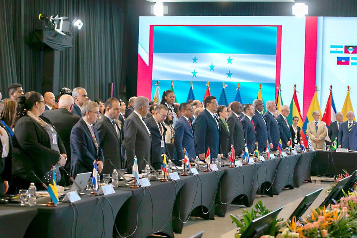 Las curiosas imágenes que dejó la IX Cumbre de la Celac en Honduras