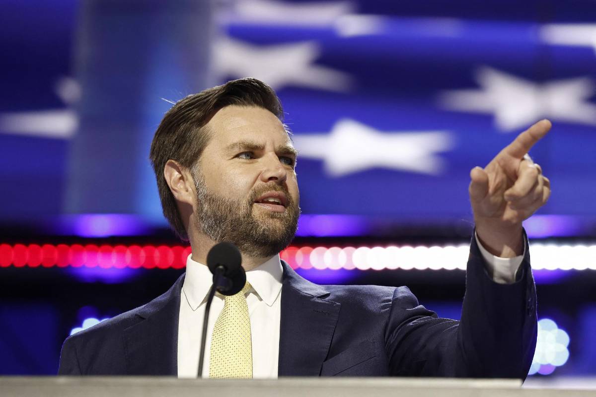 ¿Cuáles son las ideas de J.D. Vance, número dos de Trump, sobre la inmigración en EE.UU.?