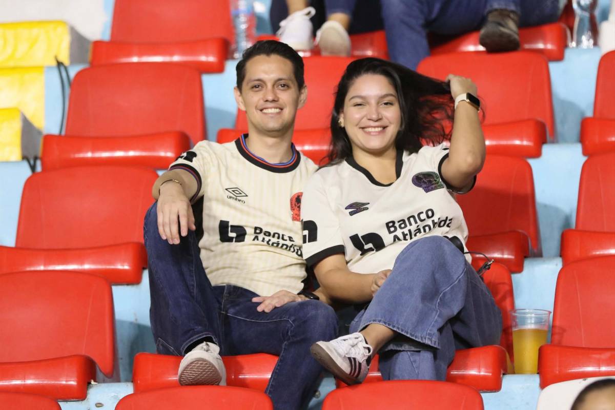 ¿Era su debut? Inesperado héroe de Olimpia, festejos y bellezas en el Nacional