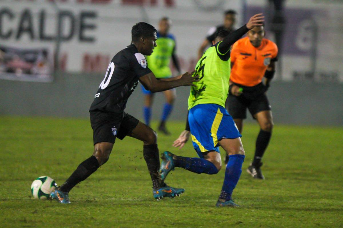 Duelo entre Potros del Olancho y Honduras Progreso se jugará en horario inusual por la tormenta Julia