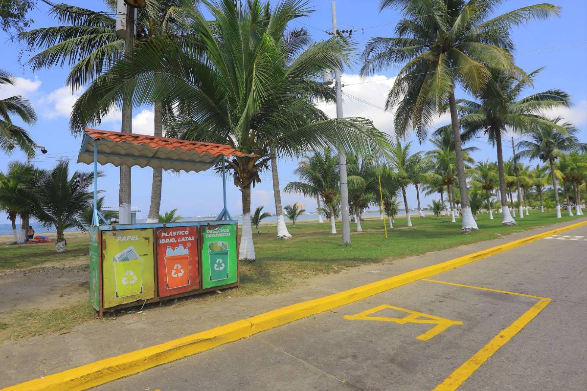 Las playas están limpias y listas para los miles de veraneantes.