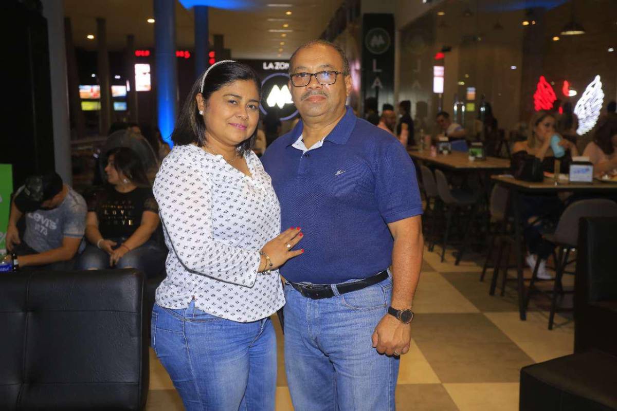 Algarabía y fiesta en apertura de La Zona en Mega Mall San Pedro Sula