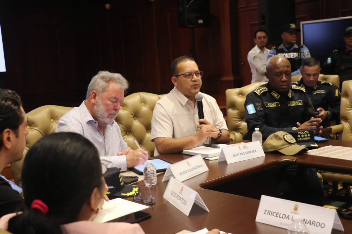 Alcaldía y fuerzas vivas piden reconsiderar implementación de toque de queda en SPS