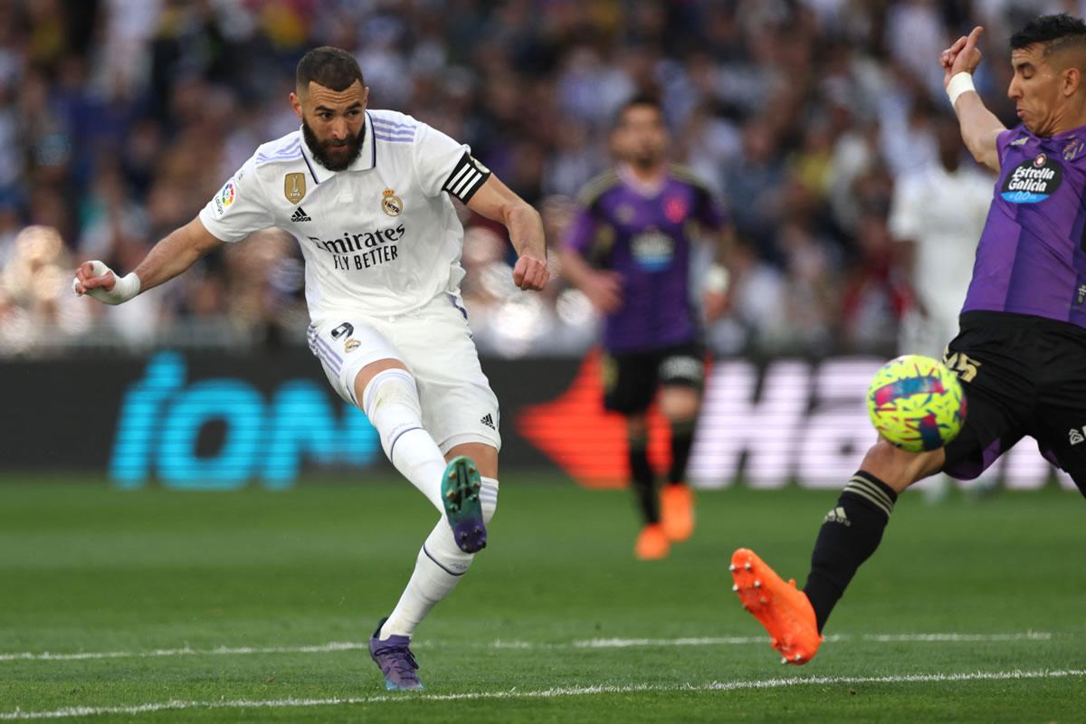 Karim Benzema recuperó su olfato goleador con un triplete ante Valladolid.