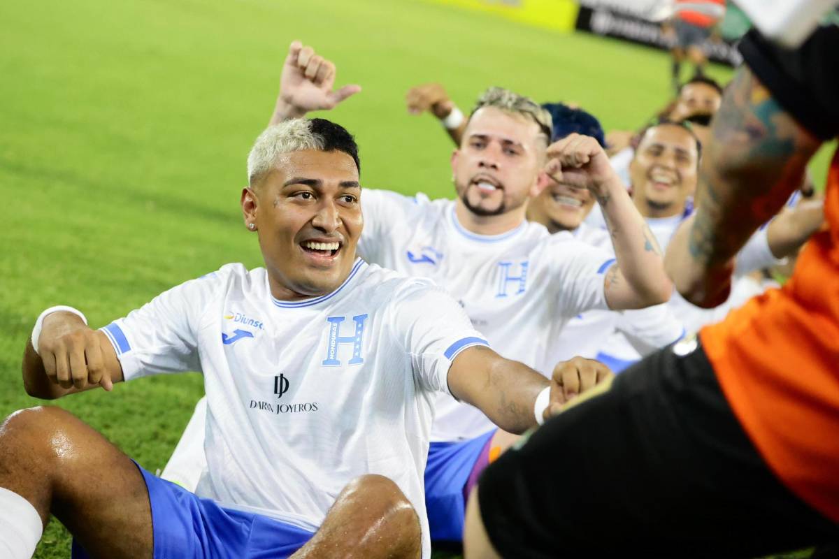 Así celebró Supremo su primer gol con Milagro Flores en el estadio Morazán