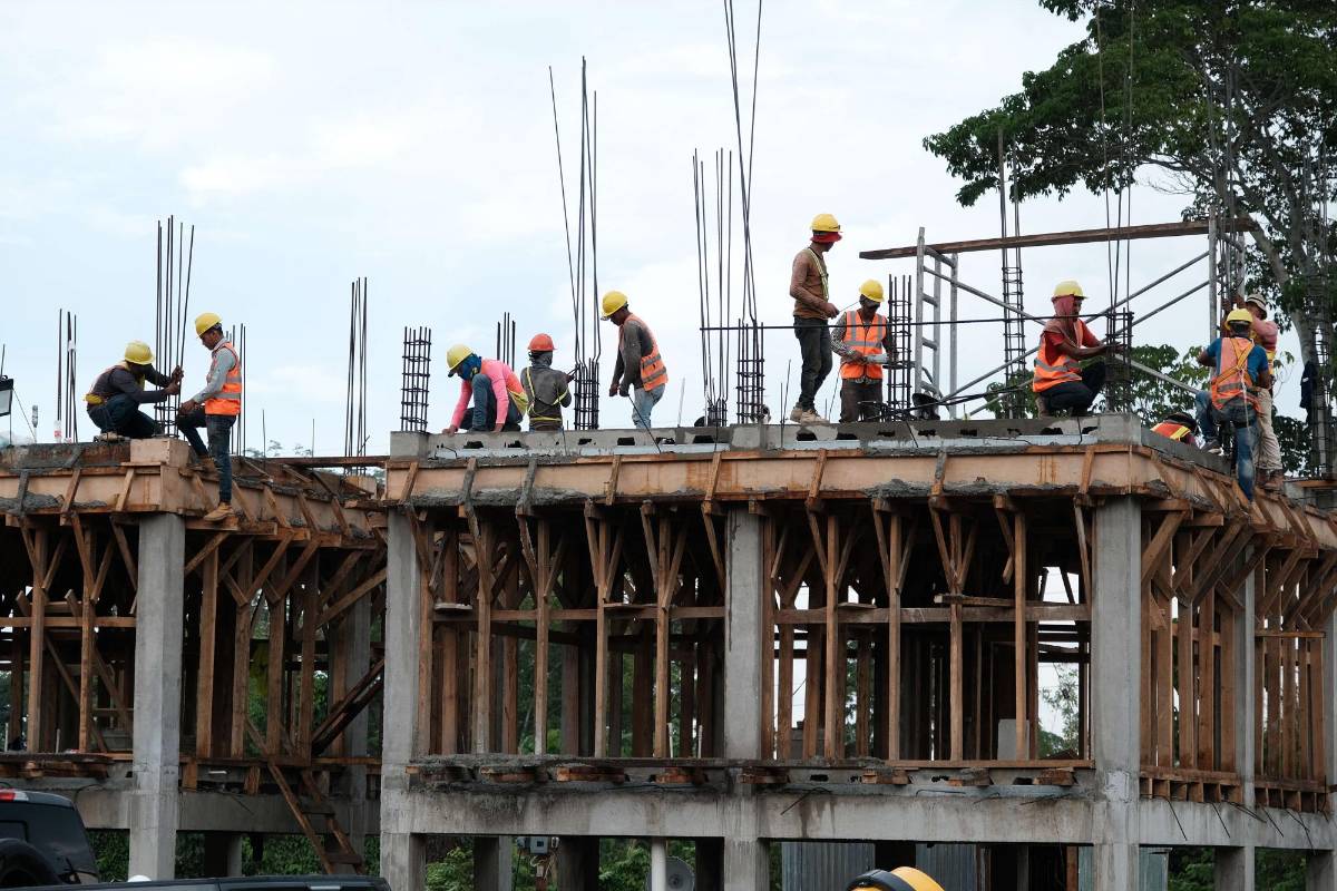 Toman forma las primeras 50 torres para damnificados en Choloma