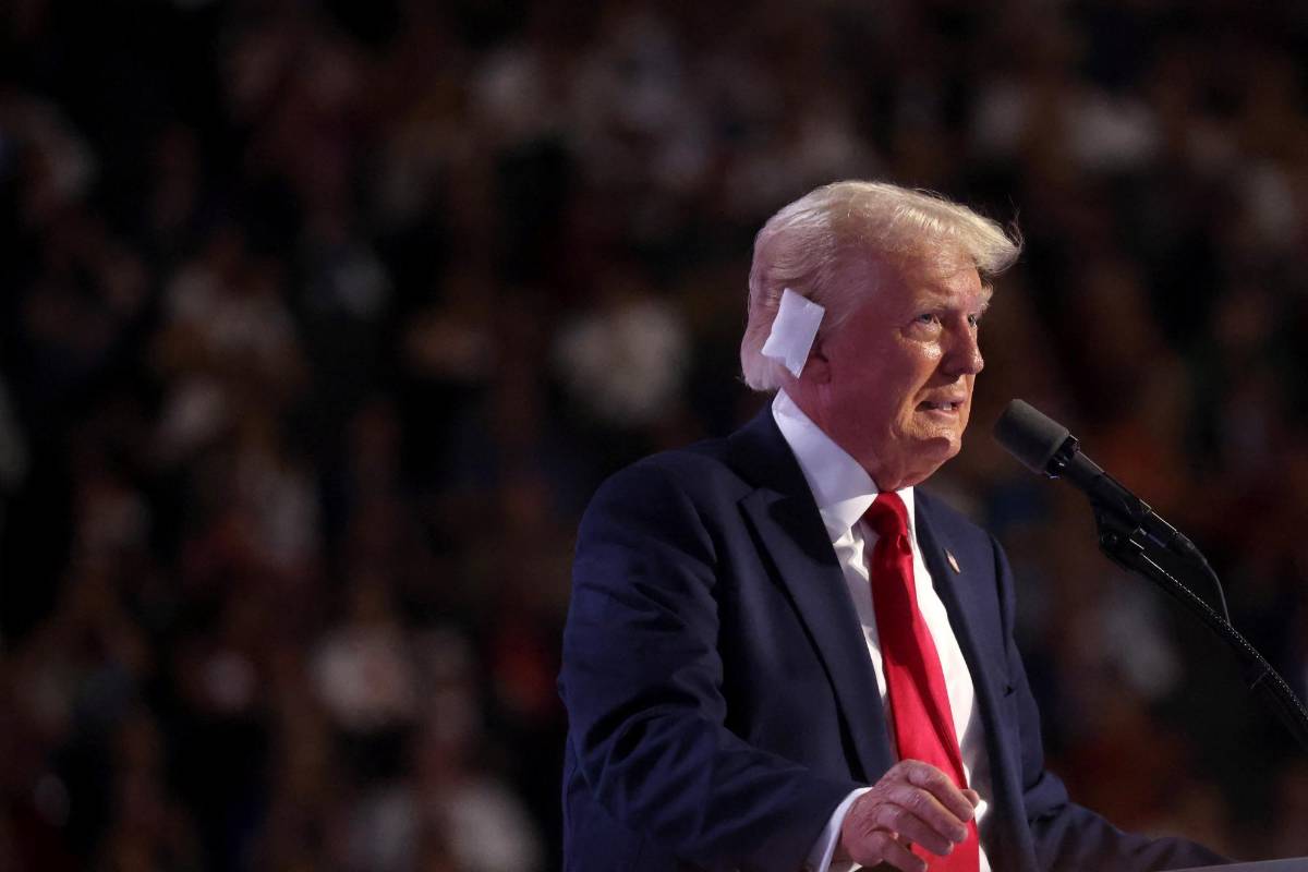 El doctor de Trump detalla que sufrió una herida de dos centímetros que evoluciona bien