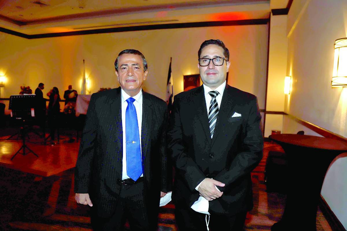 JCI juramenta a su nueva directiva