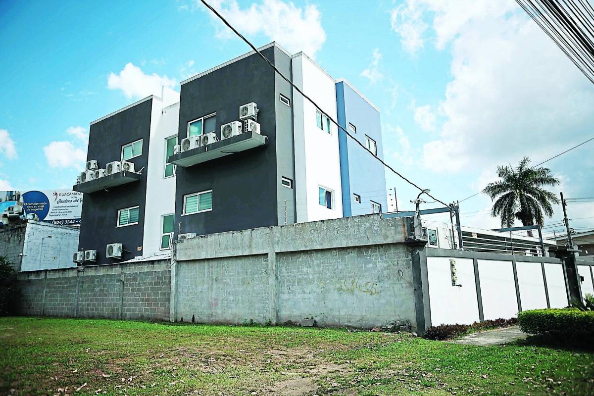 Comercio. En la colonia recientemente abrió sus puertas un nuevo hotel.
