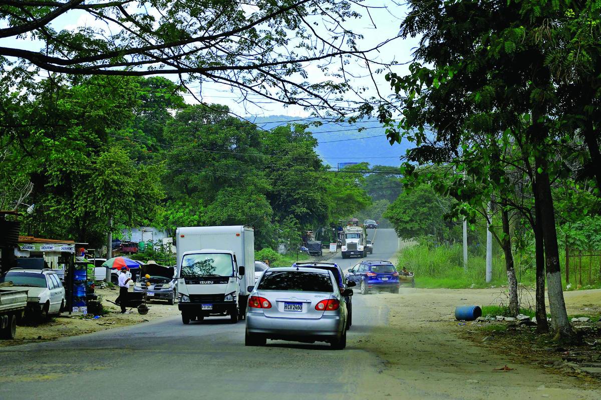 Claman por agilizar bulevares de Los Cármenes y Jucutuma