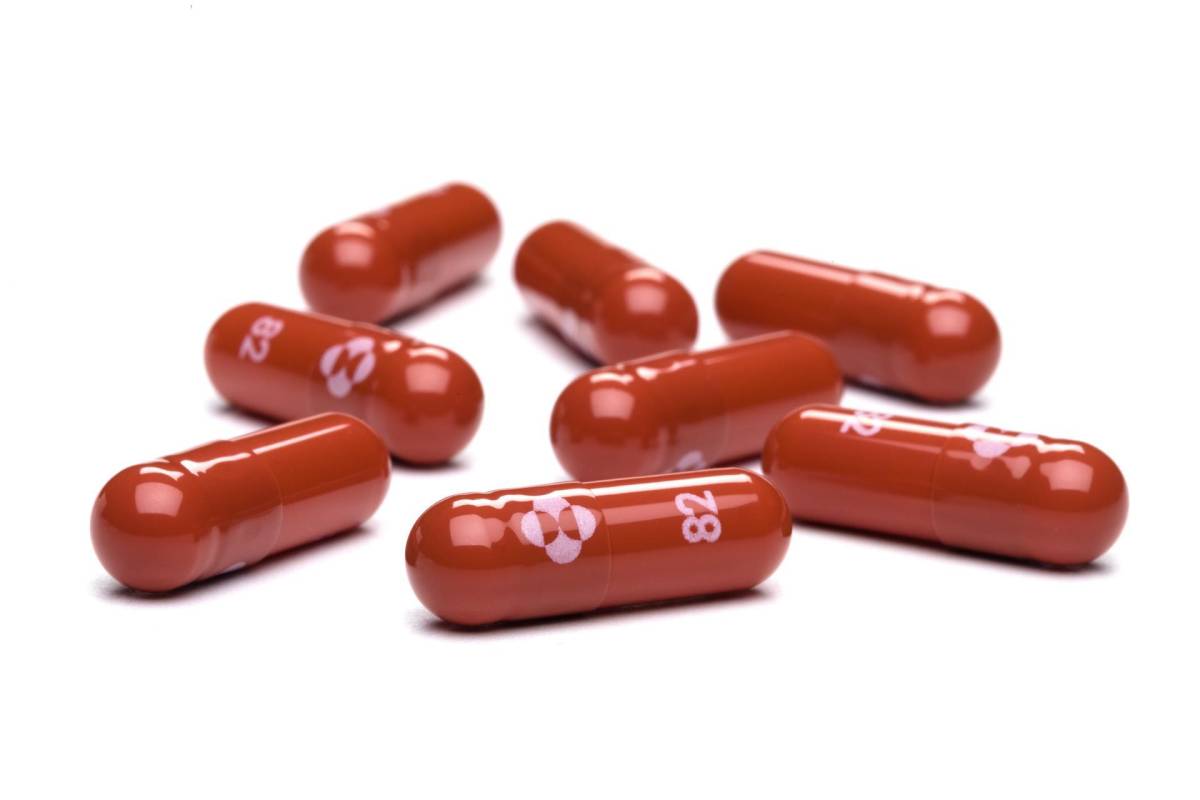 Merck dice que su píldora anticovid es “activa” contra ómicron