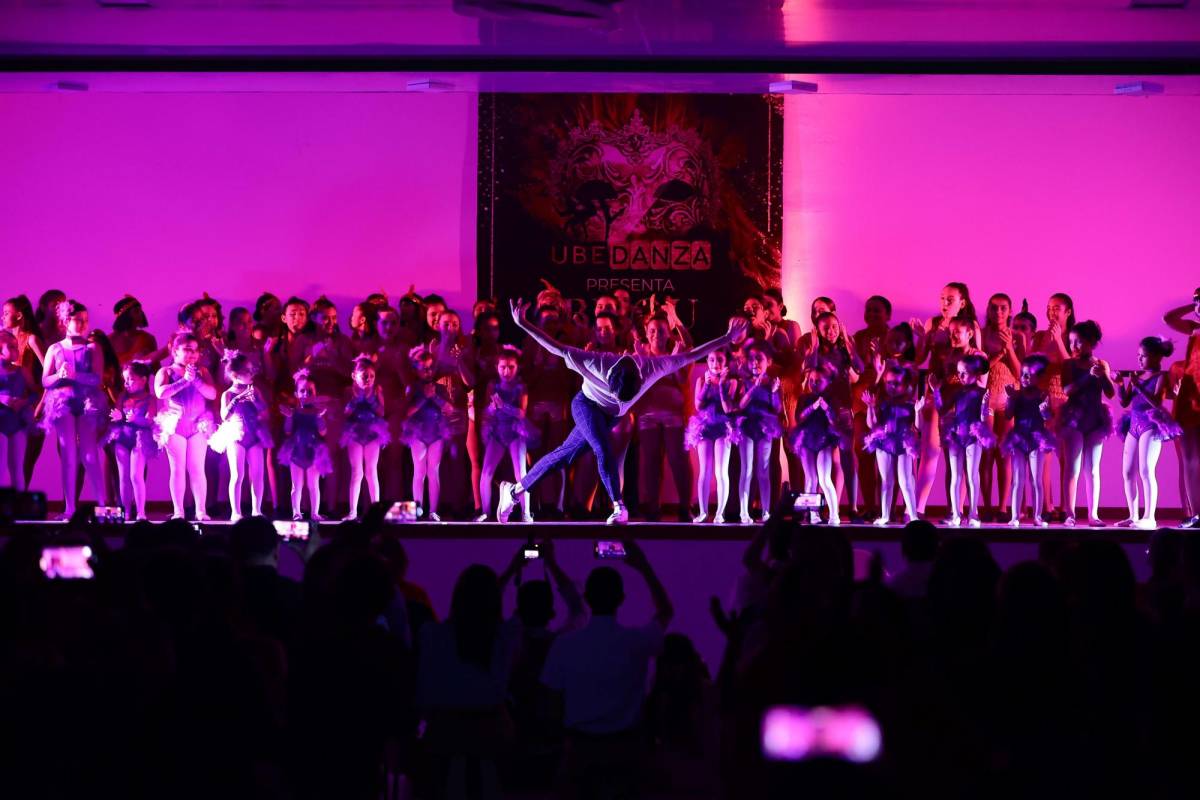 Ubedanza presenta espectacular gala “Bisou”