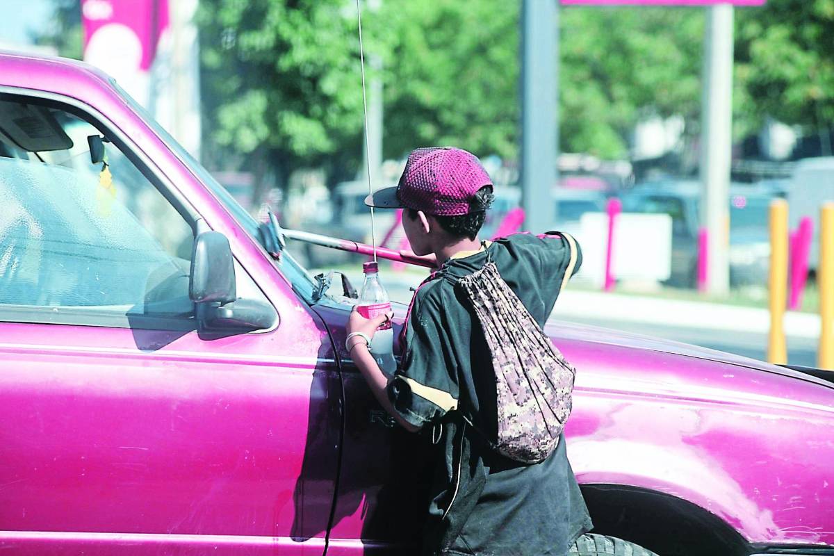 Más de 12 mil niños en calles de San Pedro Sula son explotados