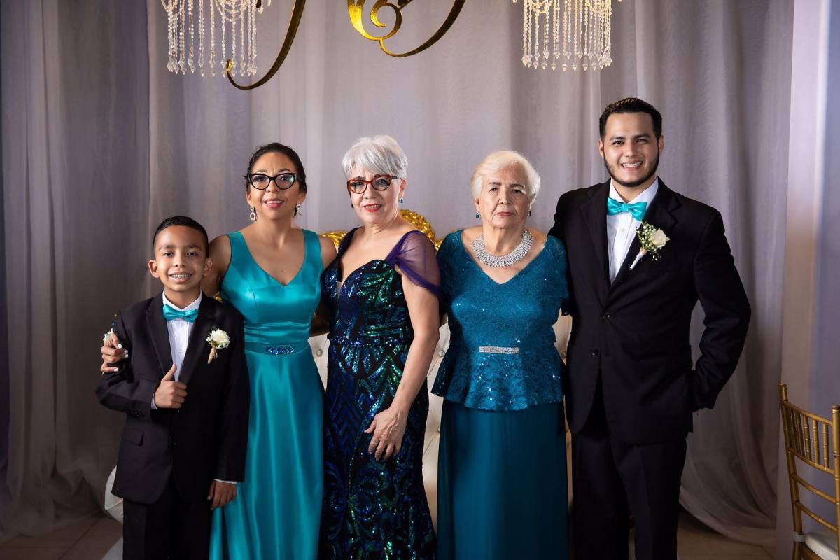 Moris Alvarado y Paola Banegas se unen en sagrado matrimonio