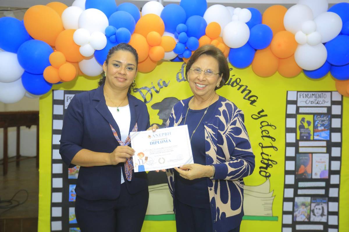 Niños y adolescentes sampedranos proyectan su talento en la declamación