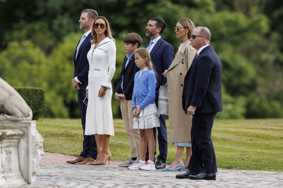 Trump recibe a Starmer en su “castillo” escocés