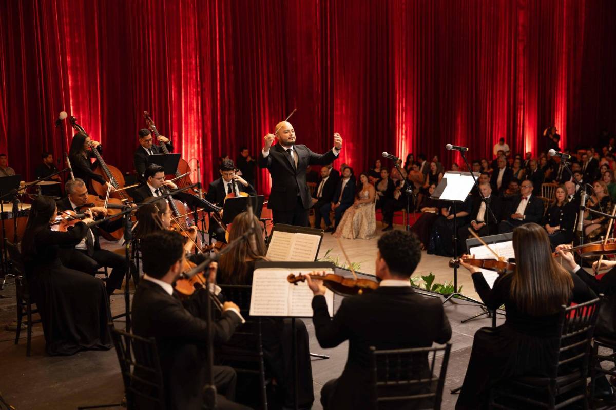 Elegancia y alegría: Así se vivió la celebración del 40 aniversario de la UTH