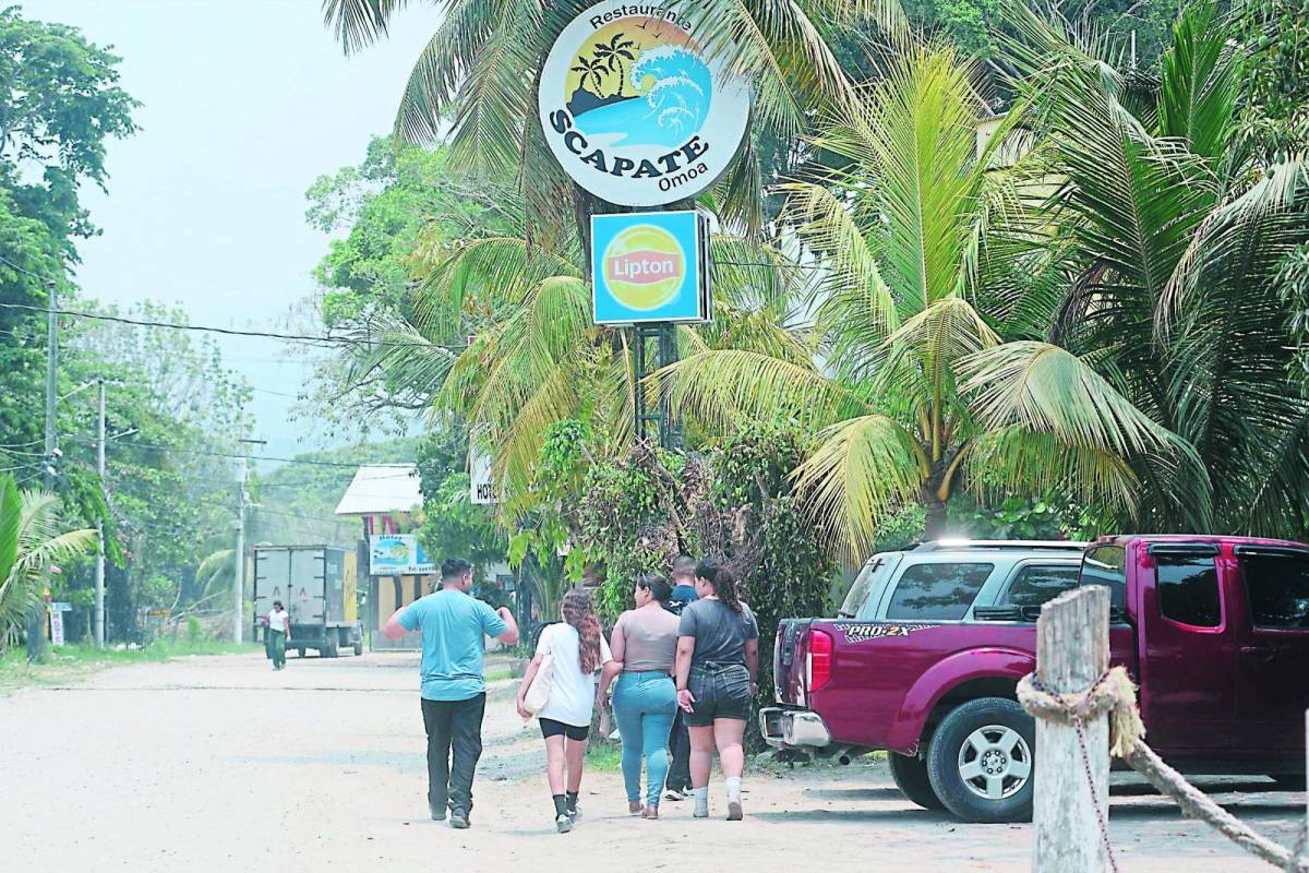 El turismo es uno de los sectores más afectados, dueños de restaurantes tienen pérdidas en productos.