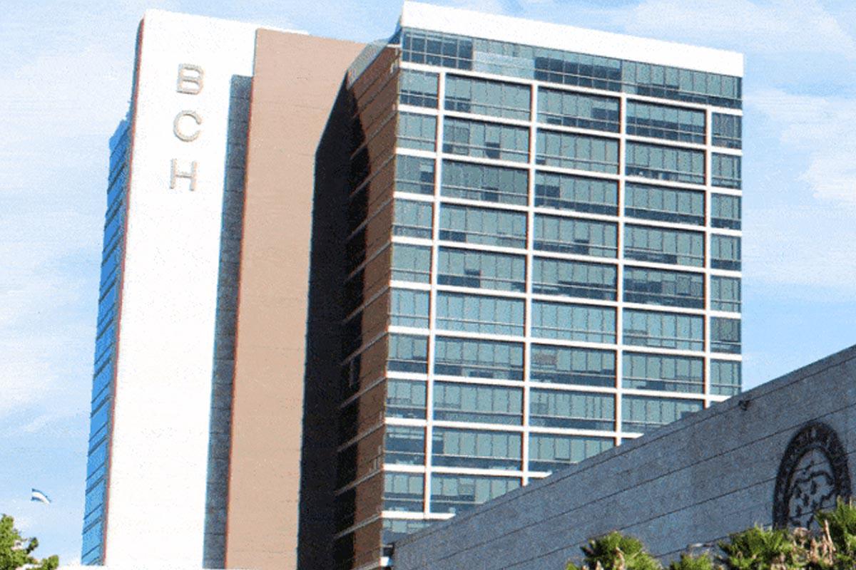 BCH paga a asesores entre L105,507 y L316,777 mensuales