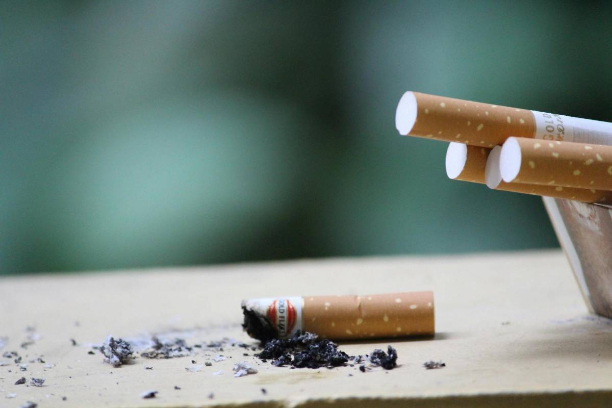El consumo de tabaco cae en casi todo el mundo, según la OMS