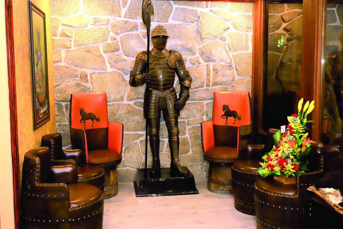 Hacienda Yuro abre sus instalaciones con magno festejo