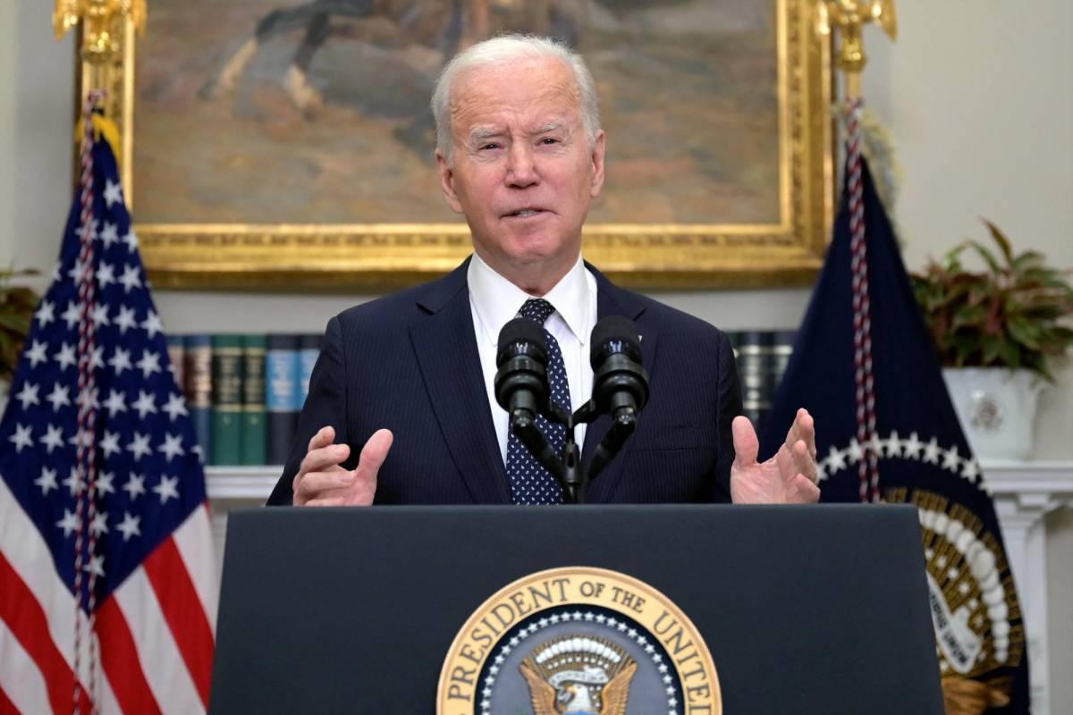 Biden y Zelenski conversan durante 35 minutos tras discurso de Putin