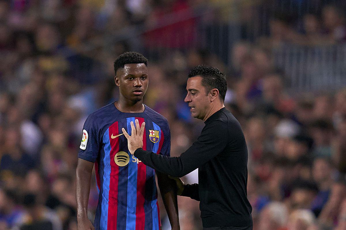 Xavi Hernández le dio oportunidades al joven jugador en el Barcelona.