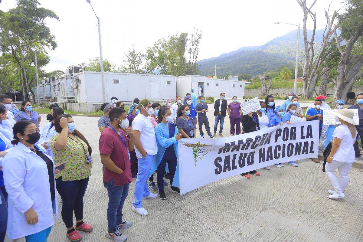 Pago de salarios y plazas demandan personal de Salud