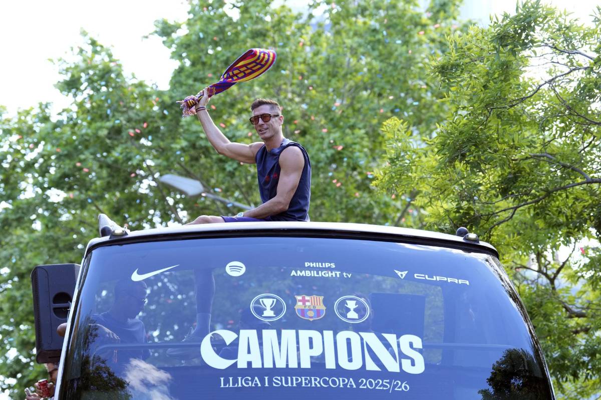 Rúa del Barcelona: locura en calles, se mofan de Real Madrid y promesa de Yamal